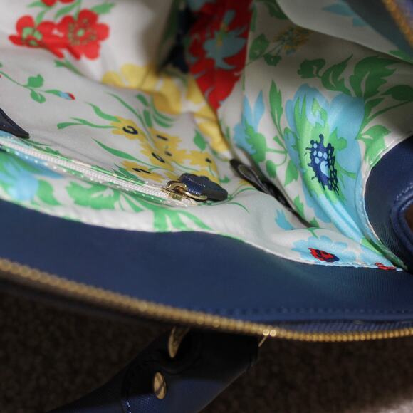 Anne Klein Gold and Navy Large Shoulder Handbag - Picture 9 of 10